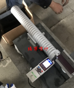寧波某客戶(hù)為合金鋼螺栓和鑲件，風(fēng)力發(fā)電葉片襯套定制的專(zhuān)用噴砂